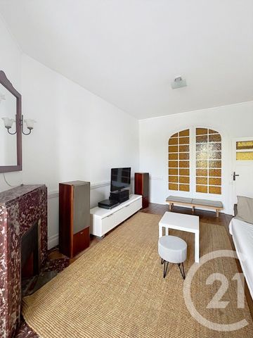 Location Maison 6 pièces 165m² CLERMONT FERRAND 63000 - Photo 2