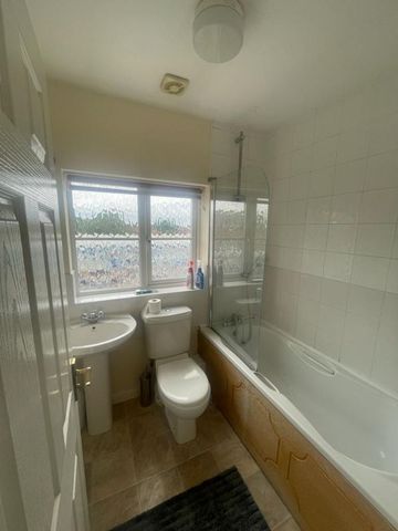 15 Goods Yard - Modern Townhouse & Off Street Parking Loughborough - Photo 5