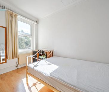 4 bedroom terraced house to rent - Photo 1