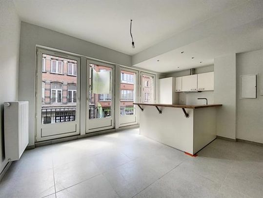 Appartement te huur - Photo 1