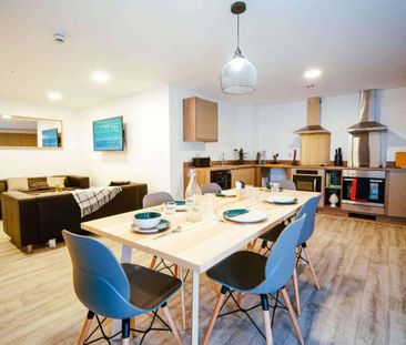 Riverside Ensuite Plus Room - Photo 3