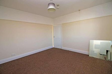 Cleveleys Avenue, Thornton-cleveleys, FY5 - Photo 3