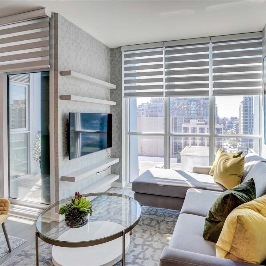 For Lease - 1 Yorkville Avenue Unit# 4905, Toronto, Ontario - Photo 1