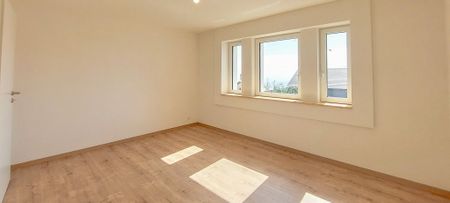 5-room apartment completely renovated with terrace and garden - Photo 3