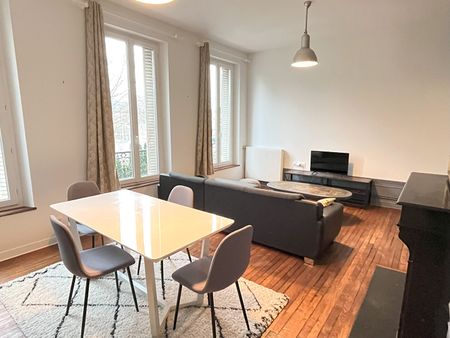Location Appartement 2 pièces 51m² - Photo 3
