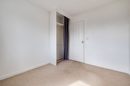 Standingwood Road, Ellesmere Port - Photo 5