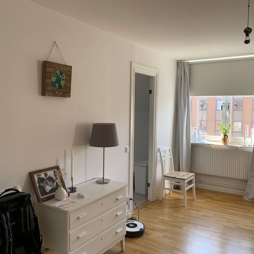 Sallerupsvägen, Malmö - Photo 1