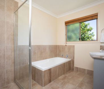 3 Bedroom Townhouse in sought-after location - Photo 6