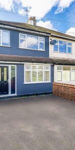 Spelthorne Lane, Ashford, TW15 - Photo 3