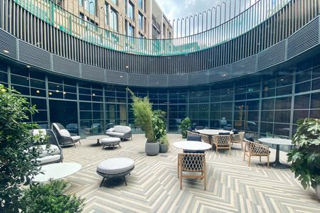 1 Bed Flat, Hampton House, SW6 - Photo 4