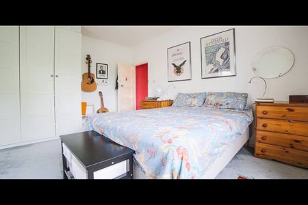 3 Bed Flat, Edward Bond House, WC1H - Photo 5