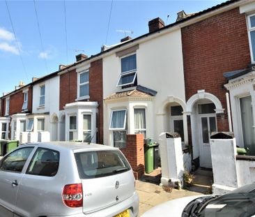 3 bedroom terraced house to rent - Photo 5