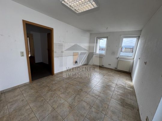 Mit Personenaufzug und Terrasse: 2-Raum Wohnung in der Geraer Innenstadt - Photo 1