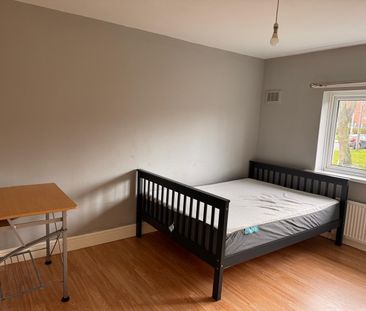 3 Bed Semi-Detached House, Birks Road, S61 - Photo 5