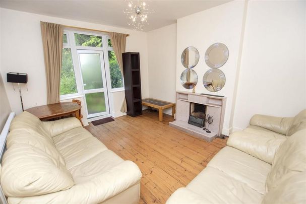 4 bedroom house to rent - Photo 1