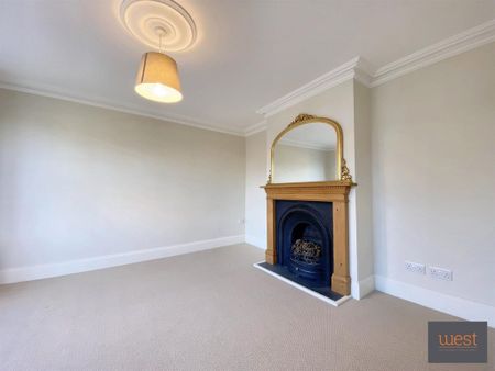 Larkhill, Wantage - Photo 3