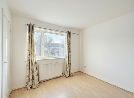 3 bedroom terraced house to rent - Photo 5