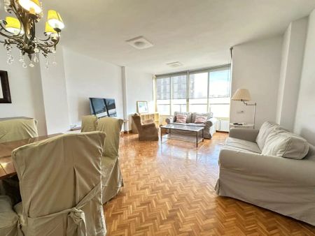 Piso de alquiler en Avenida Federico Soto, Ensanche - Diputación - Photo 4