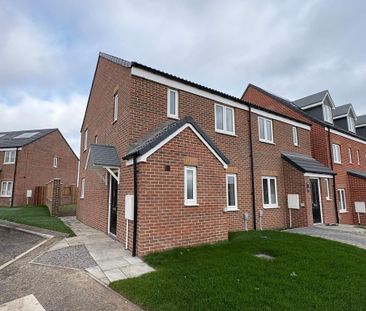 3 bedroom end of terrace house to rent - Photo 6