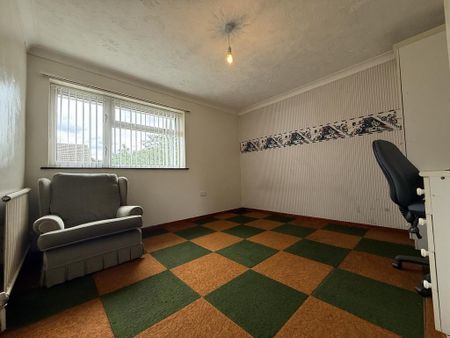 3 bedroom detached house to rent - Photo 3