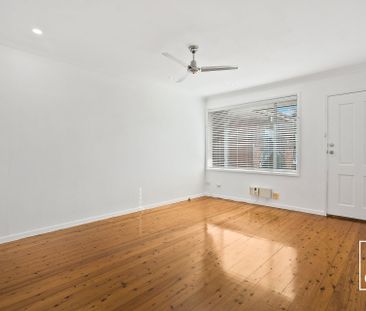 Stylish Two Bedroom Villa In Quiet Location - Photo 1