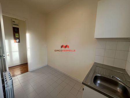 Location Appartement 2 pièces 39m² - Photo 2