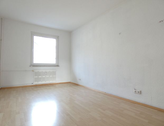 ***Dichterviertel: Charmante 2-Zimmer-Wohnung – Gebäude wird aktuell energetisch saniert! *** - Photo 1