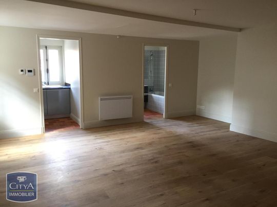 Location Appartement 1 pièce 44m² PERIGUEUX 24000 - Photo 1