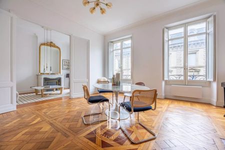 Bordeaux Grand Théâtre - Appartement meublé de 88 m² - Bail Code Civil - Photo 2