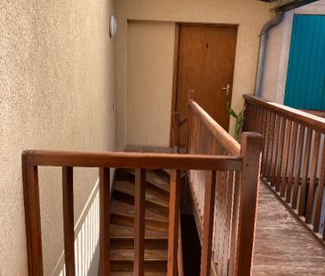 Location Appartement 2 pièces 61m² - Photo 4