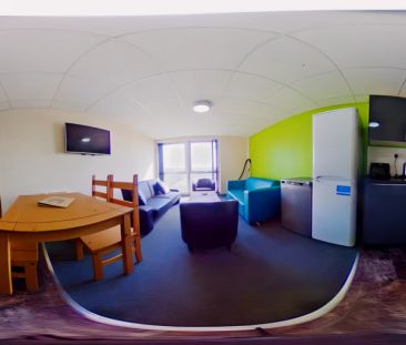 Deluxe En-Suite, London House - Photo 5