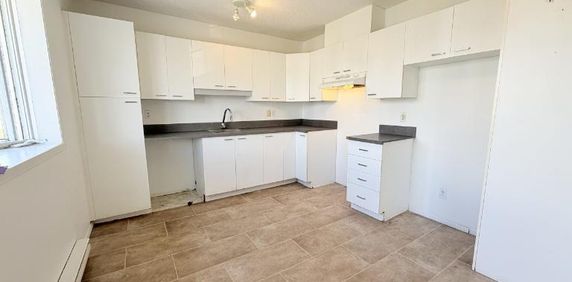 Appartement 4 ½ à louer Sainte-Foy / Sillery août 2026 - Photo 2