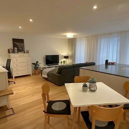 2 Zimmer-Wohnung in Kilchberg (ZH), möbliert, auf Zeit - Photo 1