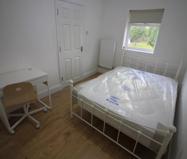 6 bedroom detached house to rent - Photo 6