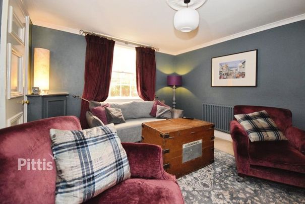5 bedroom terraced house to rent - Photo 1
