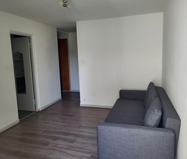 Location Appartement 1 pièce 28m² - Photo 5