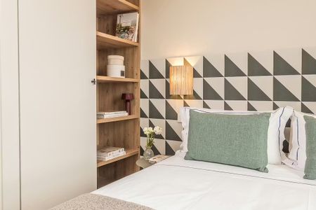 Calle de Colomer, Madrid, Community of Madrid 28028 - Foto 4