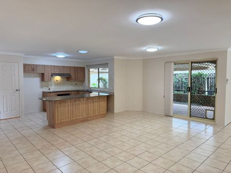 6 Penguin Heads Road, 2540, Culburra Beach Nsw - Photo 2