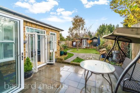 Taylor Road, WALLINGTON - Photo 2