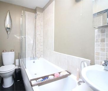 2 bedroom maisonette to rent - Photo 5