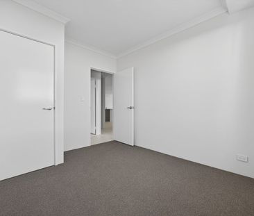 BRAND NEW FIVE BEDROOM HOME - ULTIMATE FAMILY LIVING - Photo 2