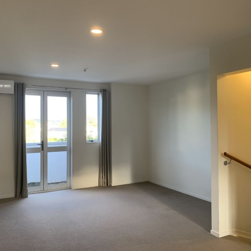 97 Albionvale Road, Glen Eden, Auckland - Photo 1
