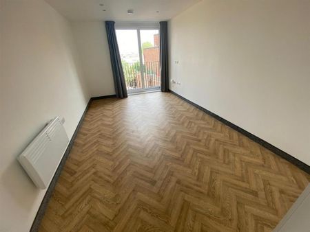 1 bedroom apartment to rent - Photo 2