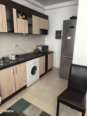 Inchiriez apartament cu 2 camere - Photo 1
