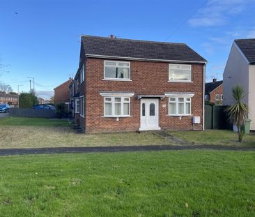 Rievaulx Avenue, Billingham - Photo 5