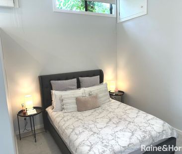 Contemporary Studio in Marrickville. Utilities Included - Photo 1