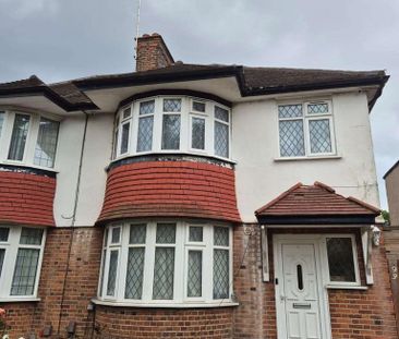 3 bedroom maisonette to rent - Photo 1