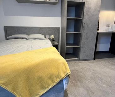 Studio to rent - Photo 2