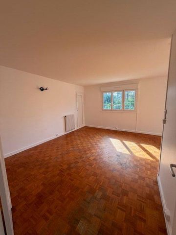 Location Appartement 3 pièces 65m² L HAY LES ROSES 94240 - Photo 5