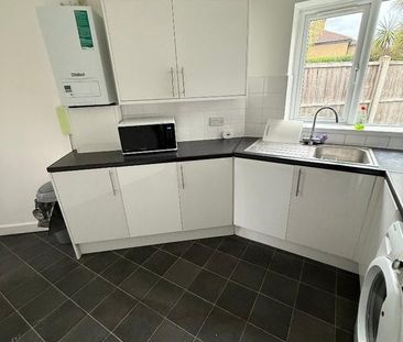 Room in a Shared House, Vivian Ave, HA9 - Photo 2